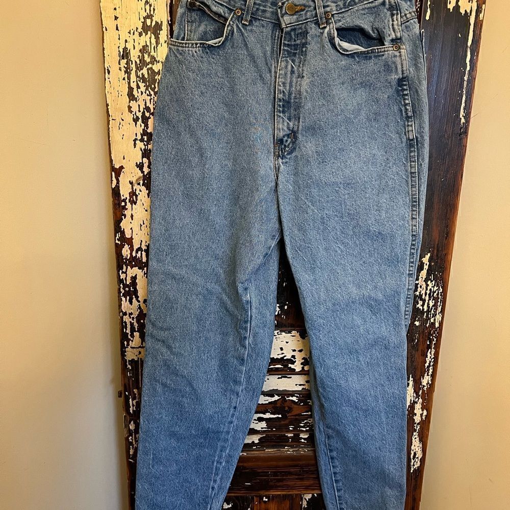 Vintage Women’s Chic High Rise jeans. Size 26.